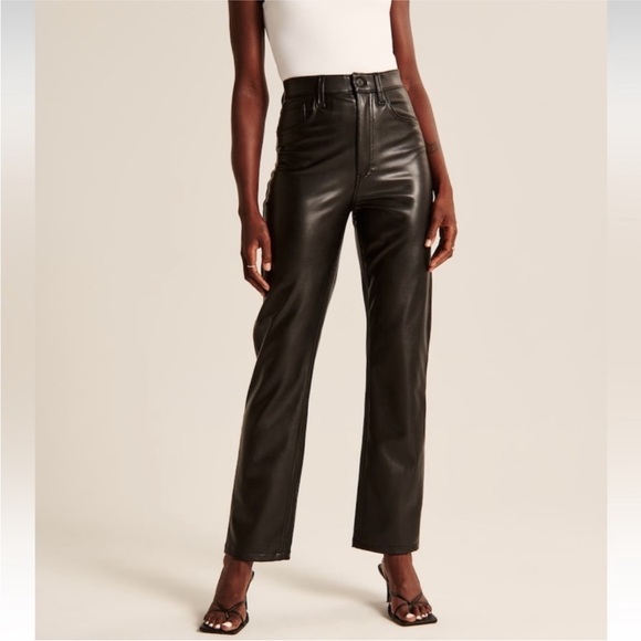 Abercrombie & Fitch Vegan Leather 90s Straight High Rise Pant Curve Love - Picture 1 of 15